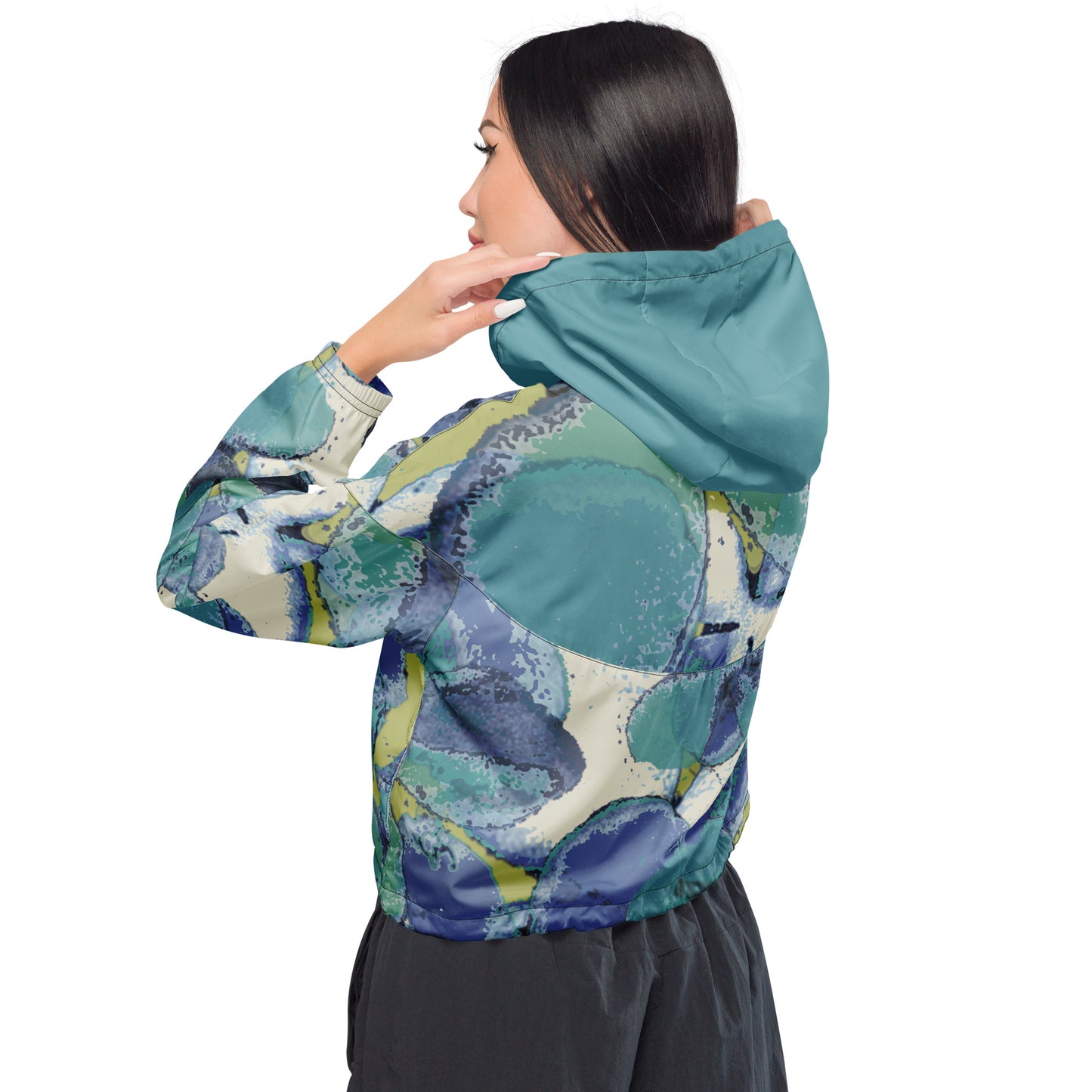 Aqua Hydrangeas Women’s cropped windbreaker