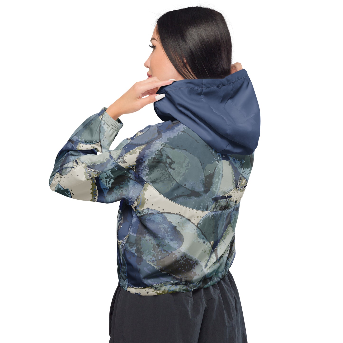 Lavender Hydrangeas Women’s cropped windbreaker