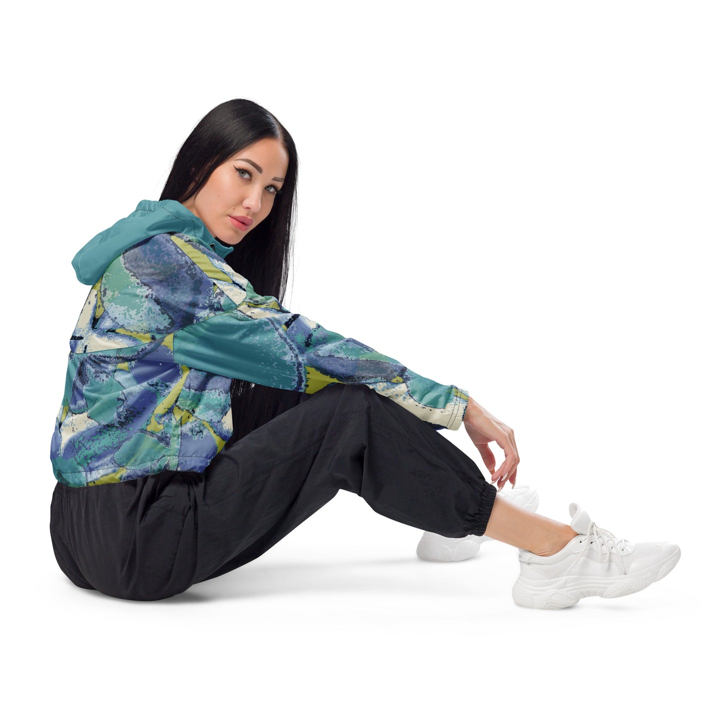 Aqua Hydrangeas Women’s cropped windbreaker