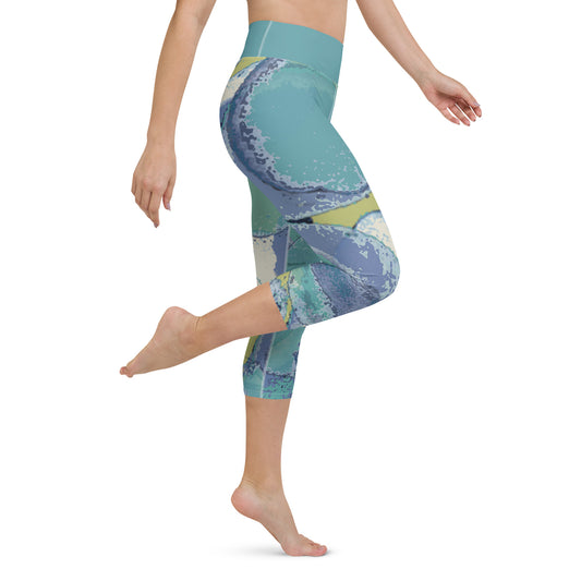 Aqua Hydrangeas Yoga Capri Leggings
