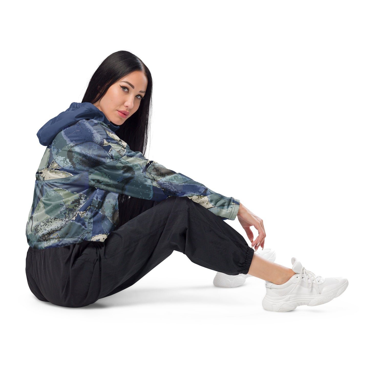 Lavender Hydrangeas Women’s cropped windbreaker